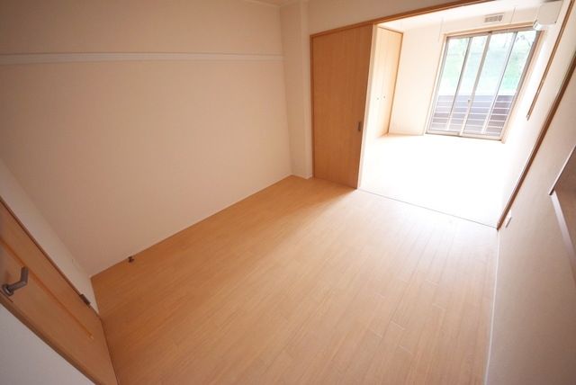 その他部屋・スペース　★★角部屋二面採光★★