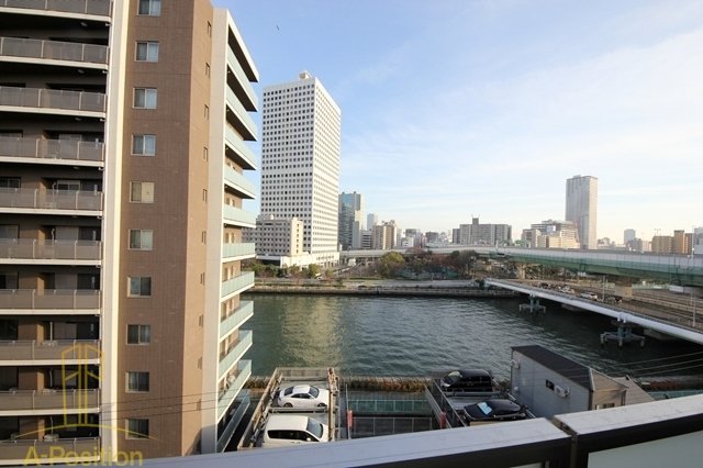 眺望　エスライズ堂島川
