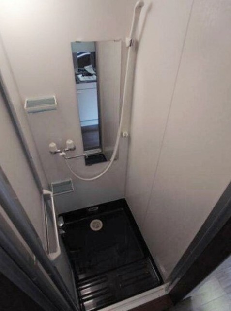 バス・シャワールーム　シャワールーム