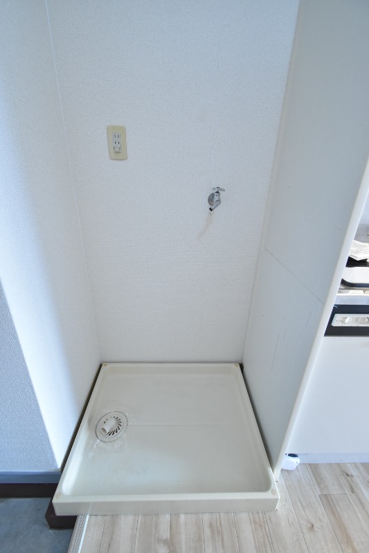 洗面設備　洗濯機置き場