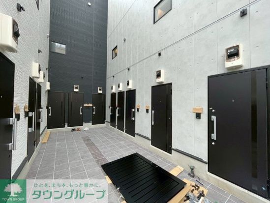 エントランス　エントランス