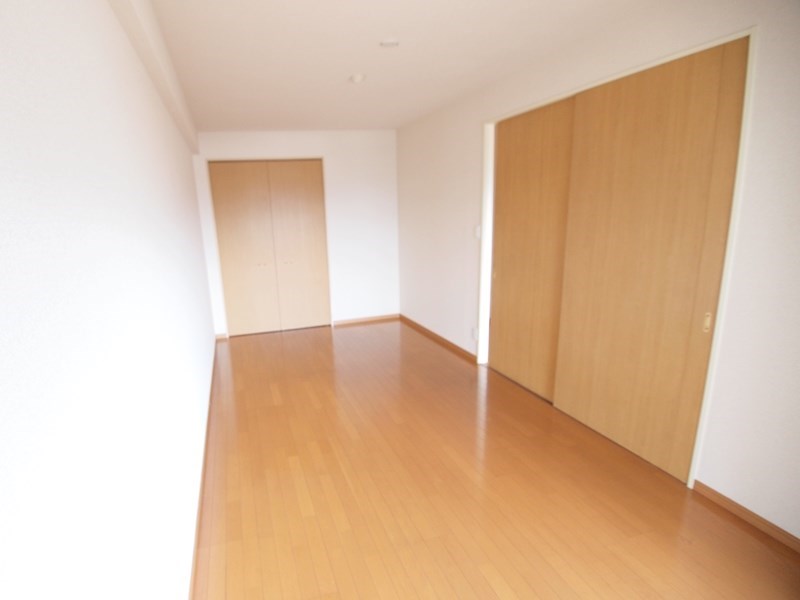 その他部屋・スペース　ベッドルームも広くて快適