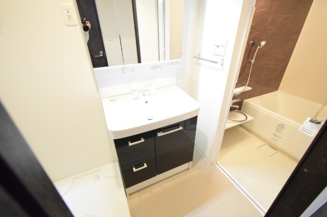 洗面設備　身だしなみもバッチリ☆