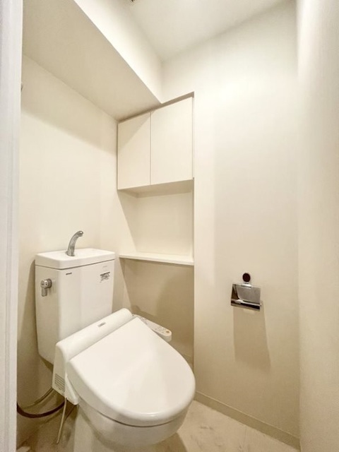 トイレ　シャワートイレ