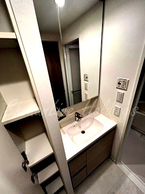 洗面設備　人気の独立洗面台♪