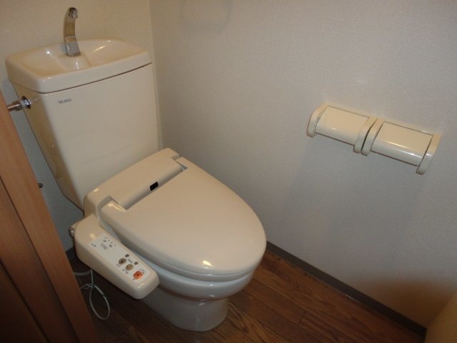 トイレ　シャワー付トイレ