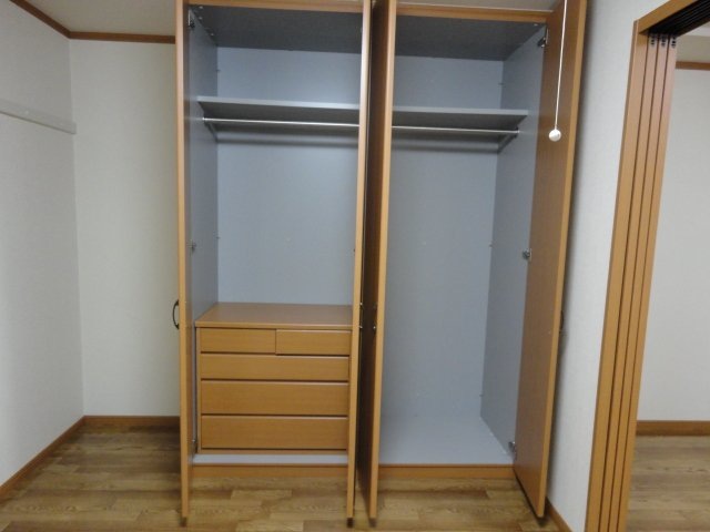 収納　クローゼット