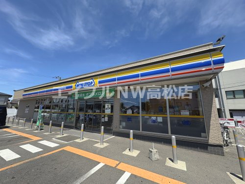 コンビニ　ミニストップ 高松木太町店（コンビニ）まで647m