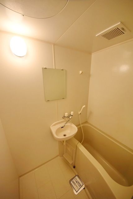 バス・シャワールーム　お風呂