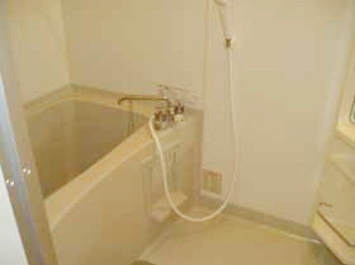 バス・シャワールーム　★バスルームも清潔感ありますよ★