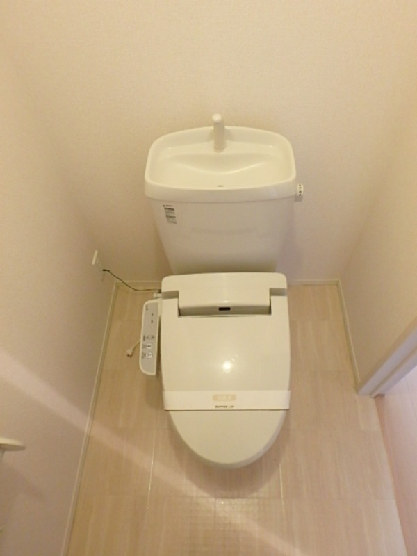 トイレ　図面と現状に相違がある場合には現状を優先