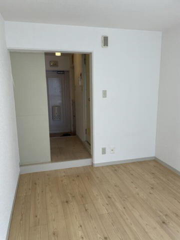 居室・リビング　写真は別のお部屋のものです