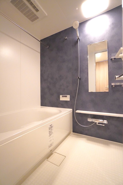 バス・シャワールーム　※写真は同タイプ住戸です。