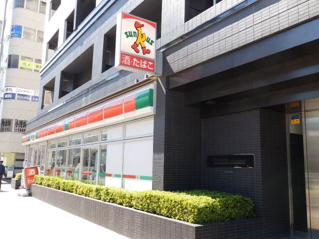 コンビニ　サンクス月島3丁目店（コンビニ）まで150m