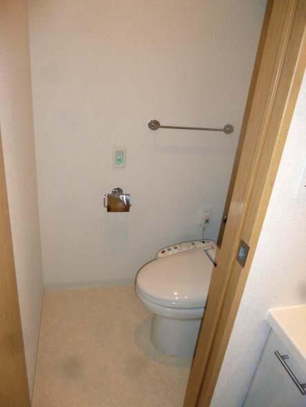 トイレ　※別部屋参照