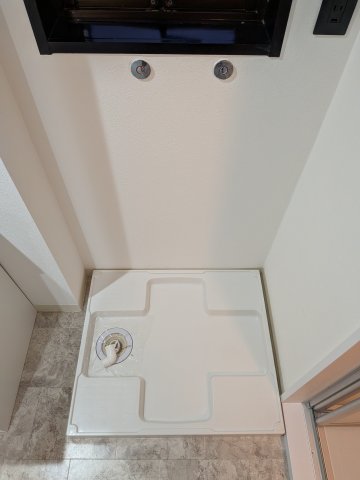 その他　室内洗濯機置場です