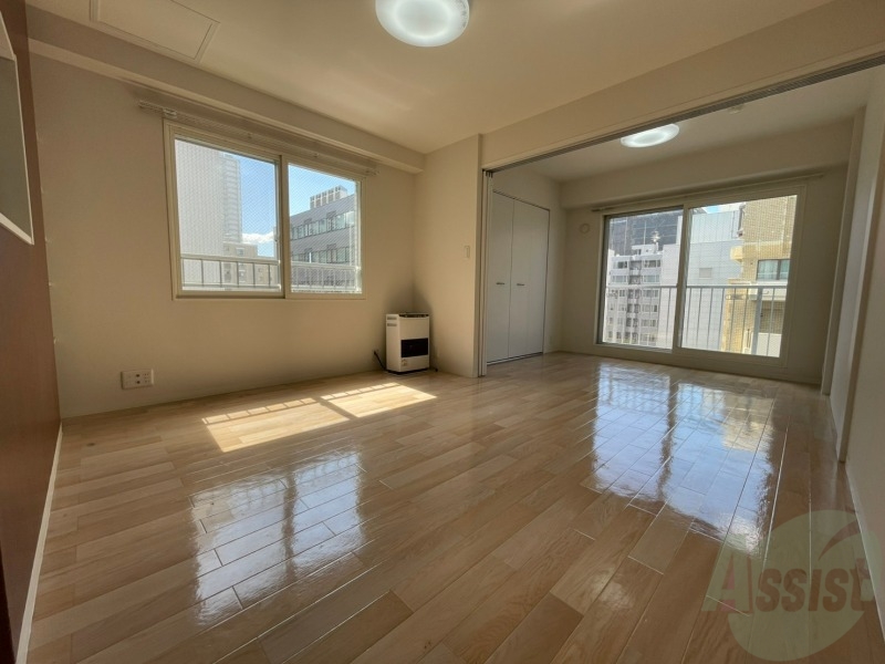 居室・リビング　広くてキレイなＬＤＫが広がっていて、充実した生活が送れそう。