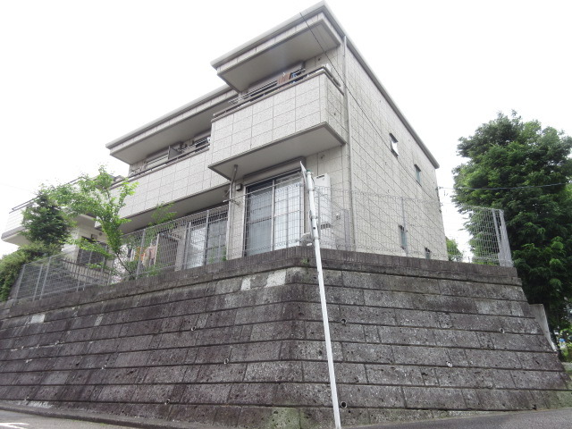 建物外観　耐震・耐火に優れた旭化成へーベルメゾン