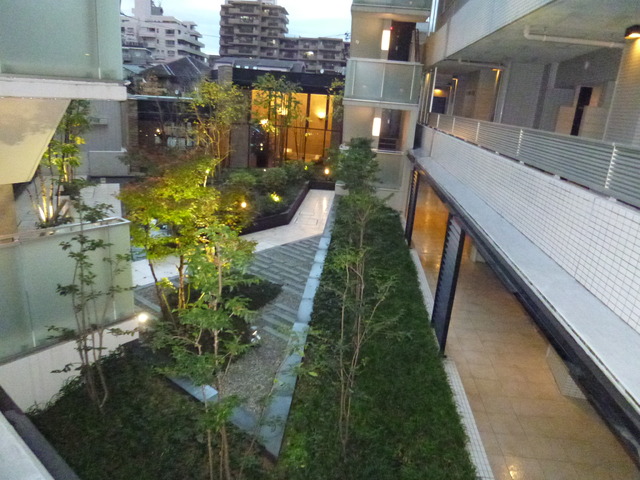 建物外観　外観　2015年11月撮影