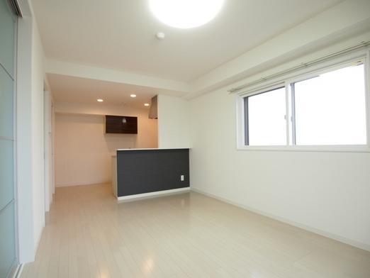 居室・リビング　人気の対面式カウンターキッチン♪