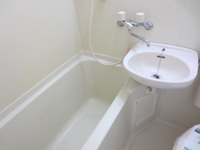 バス・シャワールーム　お部屋探しは株式会社　タウンハウジング　までお気軽にお問合…