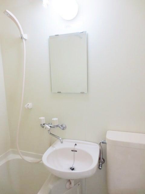 洗面設備　お部屋探しは株式会社　タウンハウジング　までお気軽にお問合…