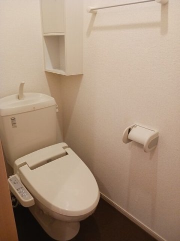トイレ　シンプルで使いやすいトイレです