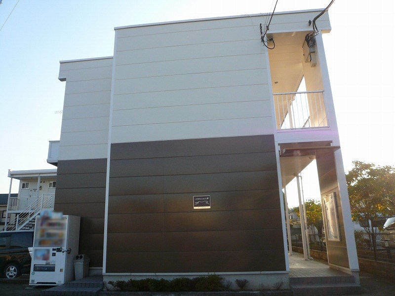 エントランス　整備されたエントランスです。