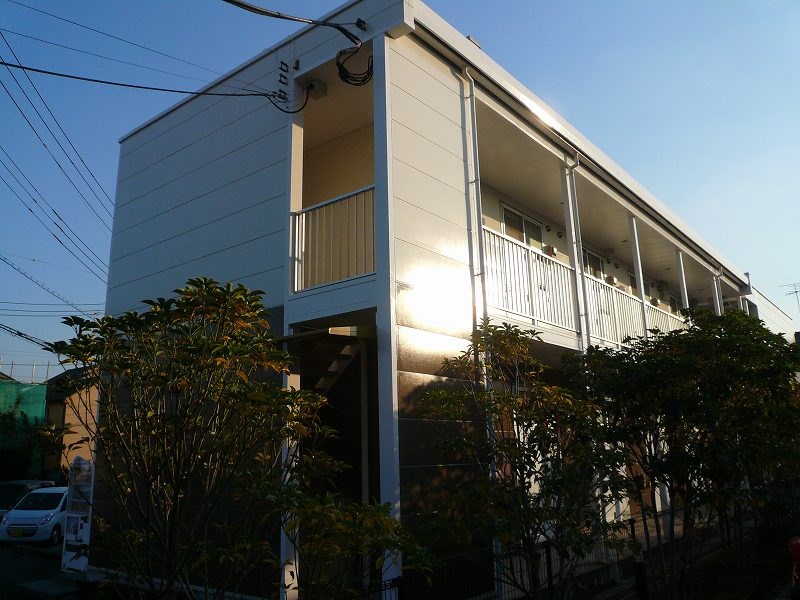 居室・リビング　室外洗濯物干し場です。