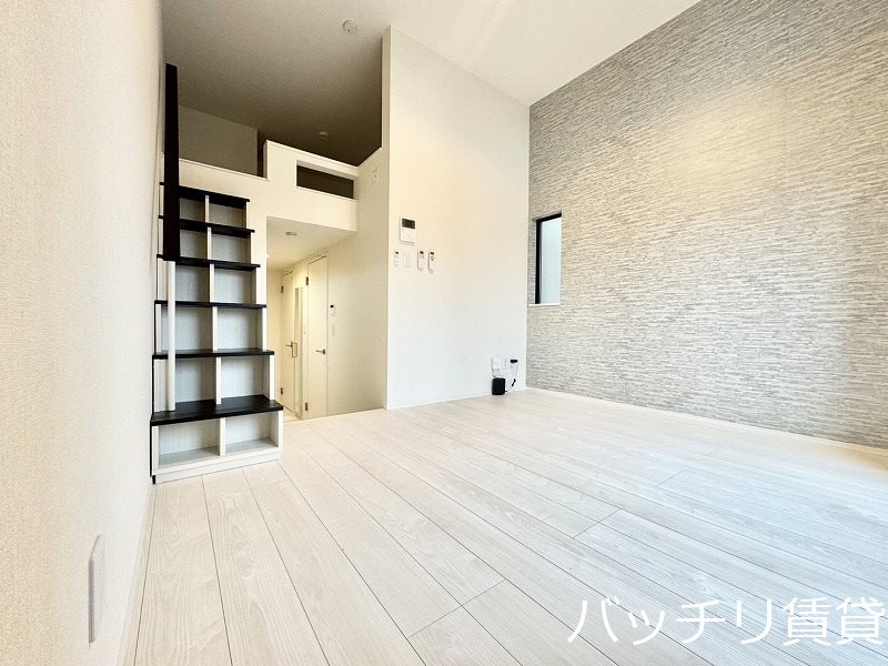 居室・リビング　建築中の為　同型タイプ現状優先