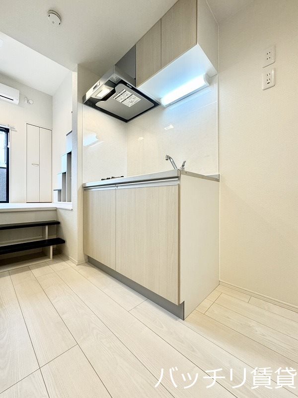 キッチン　建築中の為　同型タイプ現状優先