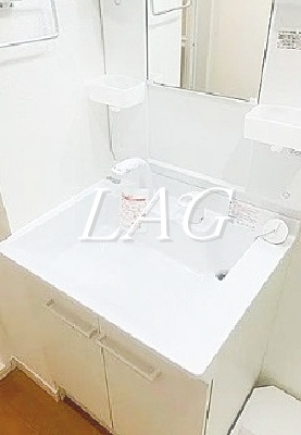 洗面設備　洗面台です。