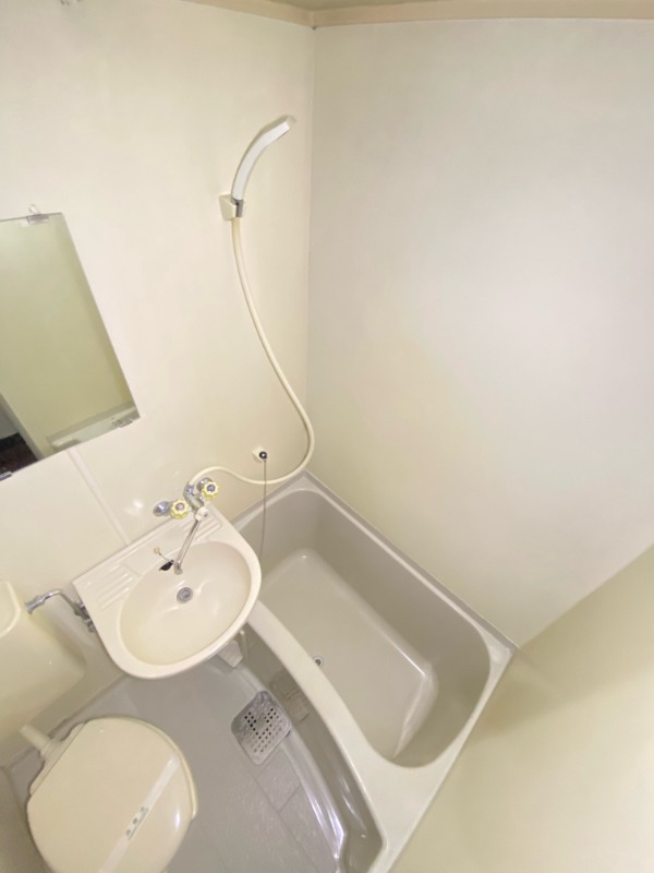 バス・シャワールーム　※他部屋写真参考