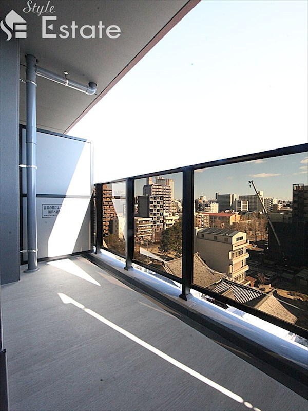 バルコニー　バルコニー