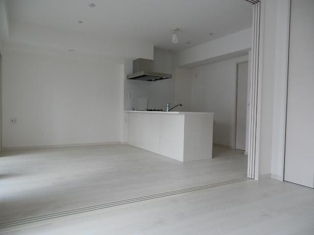 居室・リビング　バルセロナ薬院