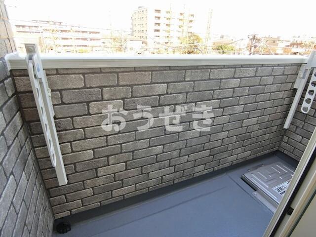 建物外観　２．３階はバルコニー付き！