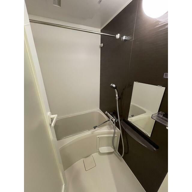 バス・シャワールーム　別室参照（カラータイプが異なる場合があります）