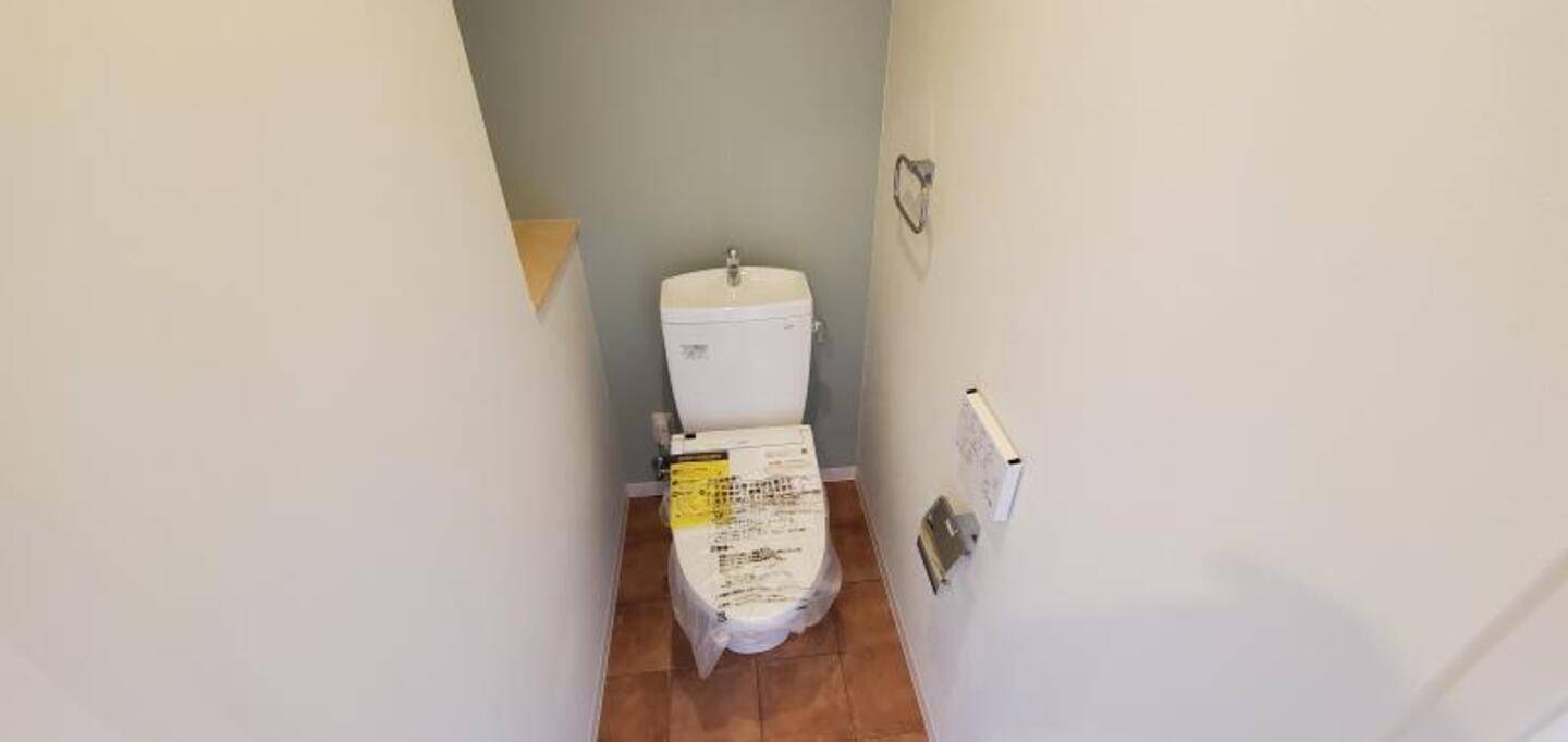 トイレ　トイレ