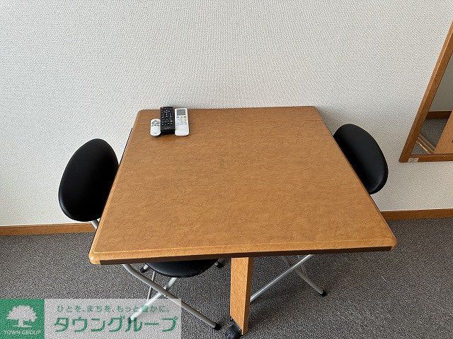 その他　「同タイプの部屋の写真です」「現況優先」