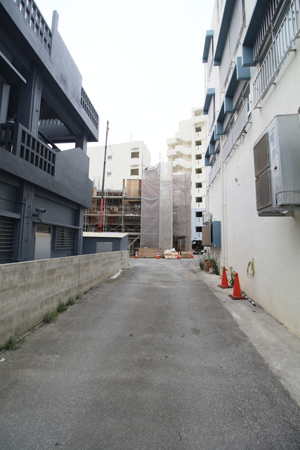 建物外観　※建築中