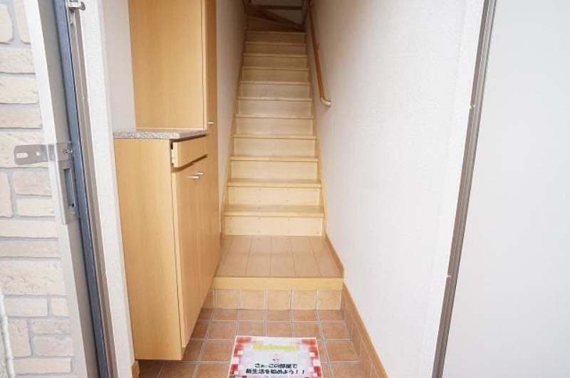 玄関　図面と現状に相違がある場合には現状を優先