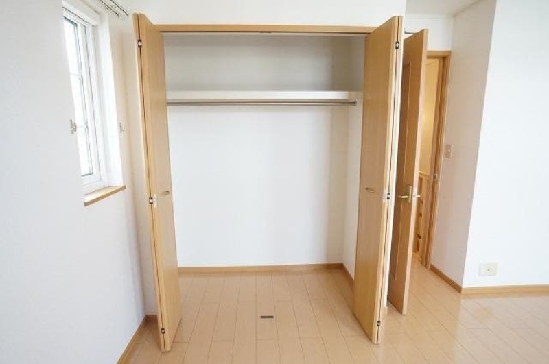 収納　図面と現状に相違がある場合には現状を優先