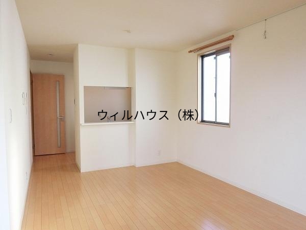 居室・リビング　人気のカウンターキッチン！