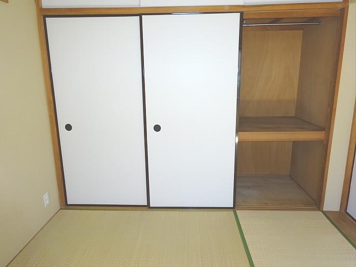 収納　※写真は反転タイプの別室