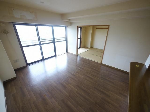 その他部屋・スペース　★明るいリビング★