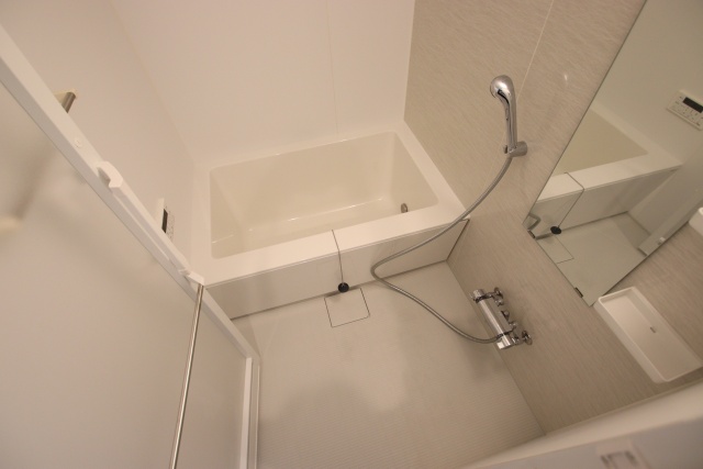 バス・シャワールーム　※別室の参考写真の為、現況優先です。