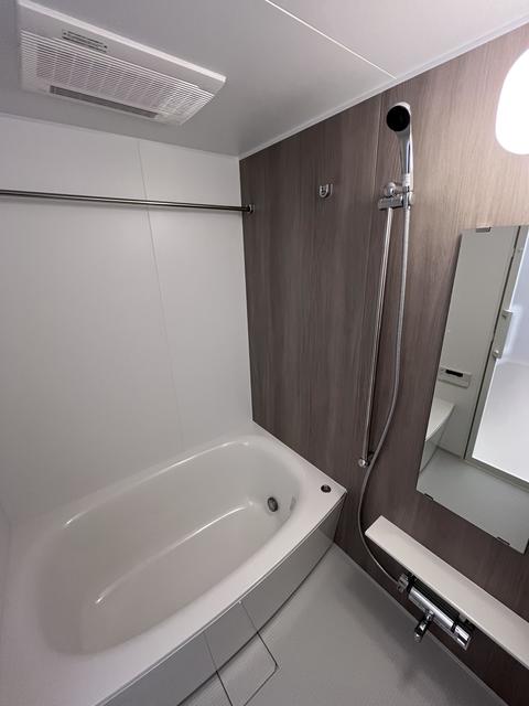 バス・シャワールーム　※写真は同タイプ住戸です。