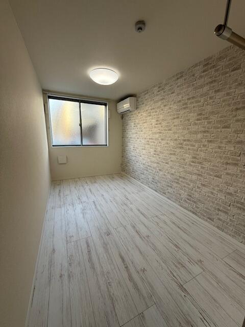 居室・リビング　?