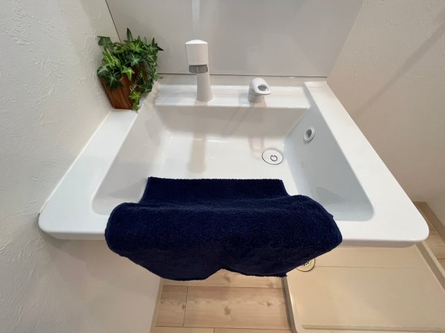 洗面設備　詳細は、RISUMO江坂本店までお問合せください♪