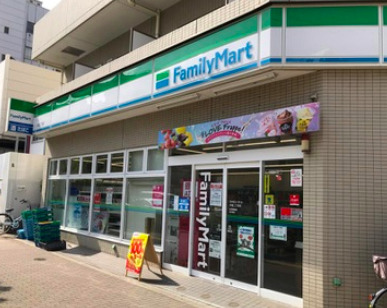 コンビニ　ファミリーマート 江東深川二丁目店（コンビニ）まで128m